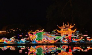 形容夜晚优美的句子有哪些（形容夜晚优美的句子有哪些简单）