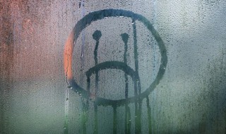 2021伤感的个性签名短句子 2021最伤感的个性签名