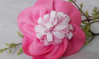 制作胸花的技巧 制作胸花的技巧和方法