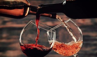 酒桌上才能快速解酒的方法（酒桌上才能快速解酒的方法是）