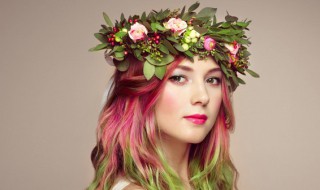 换发型的唯美句子 换发型的唯美句子图片