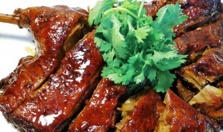葱香豉油鸭腿的做法 葱香豉油鸭腿的做法大全