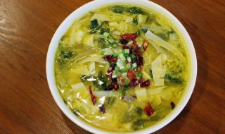 糟菜鱼汤制作方法（糟菜鱼汤制作方法和步骤）