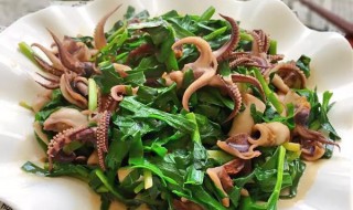 韭菜鲜炒笔管鱼 韭菜花炒笔管鱼