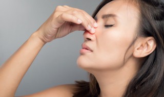 祛草莓鼻最好的方法（用什么去草莓鼻效果好）