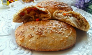 烤箱做牛肉酥饼的方法 烤箱香酥牛肉饼的做法