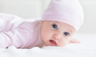 离骚提取名字（离骚取名字及含义）