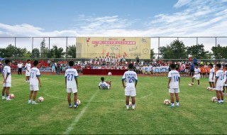 形容校园少年的句子 形容校园少年的句子有哪些