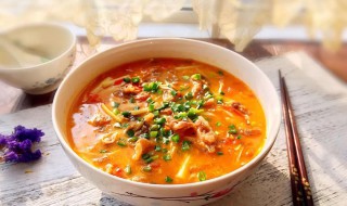 番茄肥牛浓汤螺蛳粉做法 番茄肥牛浓汤螺蛳粉做法大全