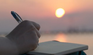 祝学生长大有出息的句子（祝孩子长大有出息的句子）