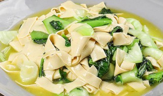 豆腐炒青菜根如何做（豆腐炒青菜根如何做才好吃）