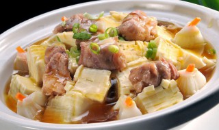 白菜豆腐煲怎么做的好吃（白菜豆腐煲用什么豆腐）