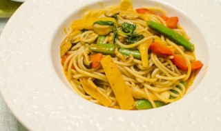 用牛奶煮意大利面的方法（牛奶意大利面的做法）