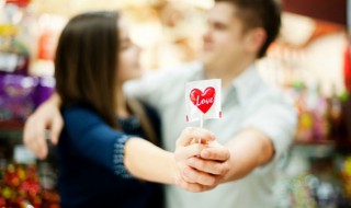 冬天想谈恋爱的句子2021 冬天想谈恋爱的句子