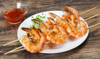 烤虾的头黑是怎么回事（虾头变黑是不是）