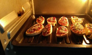 烤箱烤馒头片怎么用（烤箱烤馒头片怎么用模具）