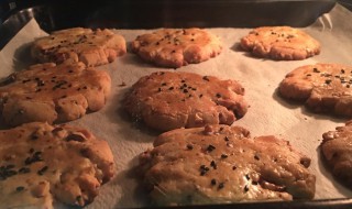 烤箱烤桃酥的做法 烤箱烤桃酥的做法窍门