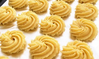 经典黄油曲奇的做法 黄油曲奇的制作