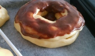 牛奶巧克力面包的做法（牛奶巧克力面包的做法视频）