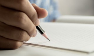 悲伤爱情句子说说（悲伤爱情句子说说短句）