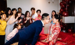 大年初一结婚的女人可以回娘家吗（结婚后大年初一可以回娘家过吗）