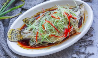 蒸鱼怎么做好吃 家常清蒸鱼怎么做好吃