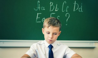 chair英语怎么读(chairs英语怎么读)