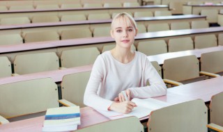 深字组词(深字组词二年级上册)