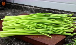手撕蒜苔的做法 手撕蒜苔的做法大全
