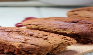 枣泥海绵蛋糕的做法（枣泥海绵蛋糕的做法视频）