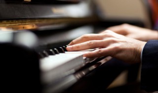 贝多芬最擅长什么乐器 贝多芬最擅长什么乐器英文