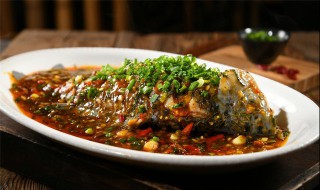 藿香鲫鱼怎么做好吃 藿香鲫鱼怎么做好吃窍门