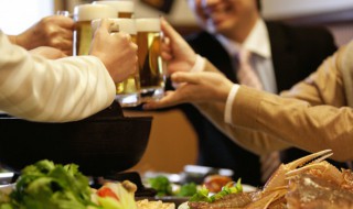 干杯英语怎么说cheers（兄弟干杯英语怎么说cheers）