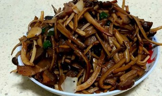 菜干怎么做好吃（裙带菜干怎么做好吃）