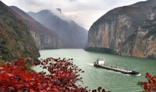 瞿塘峡怎么读 长江三峡是瞿塘峡怎么读