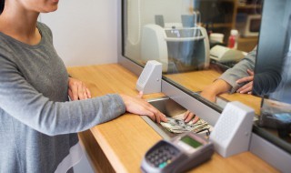 怎么样查个人征信（怎么看征信是否良好）