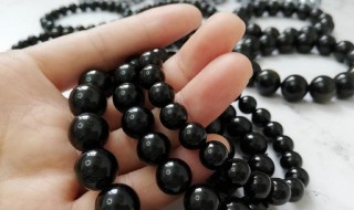 黑碧玺的功效与作用（黑碧玺的功效与作用佩戴禁忌）