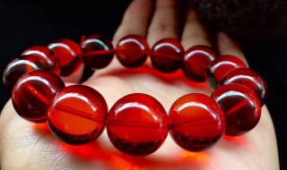 血珀的鉴定真假方法是什么 血珀的鉴定真假方法是什么样的