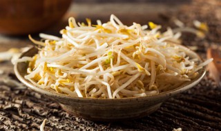 猪肝和绿豆芽一起吃会怎么样（绿豆芽能和猪肝一起吃吗）