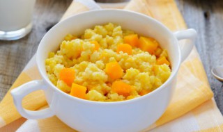 蘑菇和小米一起吃吗 蘑菇和小米一起吃吗百度百科