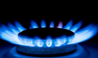 燃气热水器哒哒哒打不着火 燃气热水器哒哒哒打不着火报E1