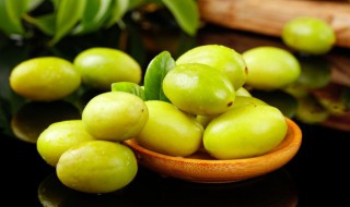 新鲜甜橄榄可以炖汤吗 新鲜甜橄榄可以炖汤吗窍门