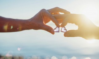 什么的情感 什么的情感填空形容词