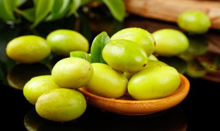 青橄榄怎样去核（青橄榄怎么去核）