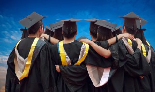 博士一般要读几年（博士一般要读几年多少钱）