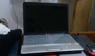 新买的笔记本开不了机怎么办?（刚买的笔记本开不了机怎么办）