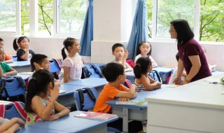 乎尔而与之行道之人弗受的翻译(呼尔而与之,行道之人弗受,蹴尔而与之,乞人不屑也翻译)