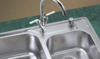 厨房水槽边打胶技巧（厨房水槽接缝用什么胶）