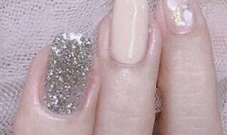 做完美甲可以汗蒸吗 刚做完美甲可以汗蒸吗