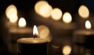 如何正确面对母亲的离世（母亲离世怎么办）